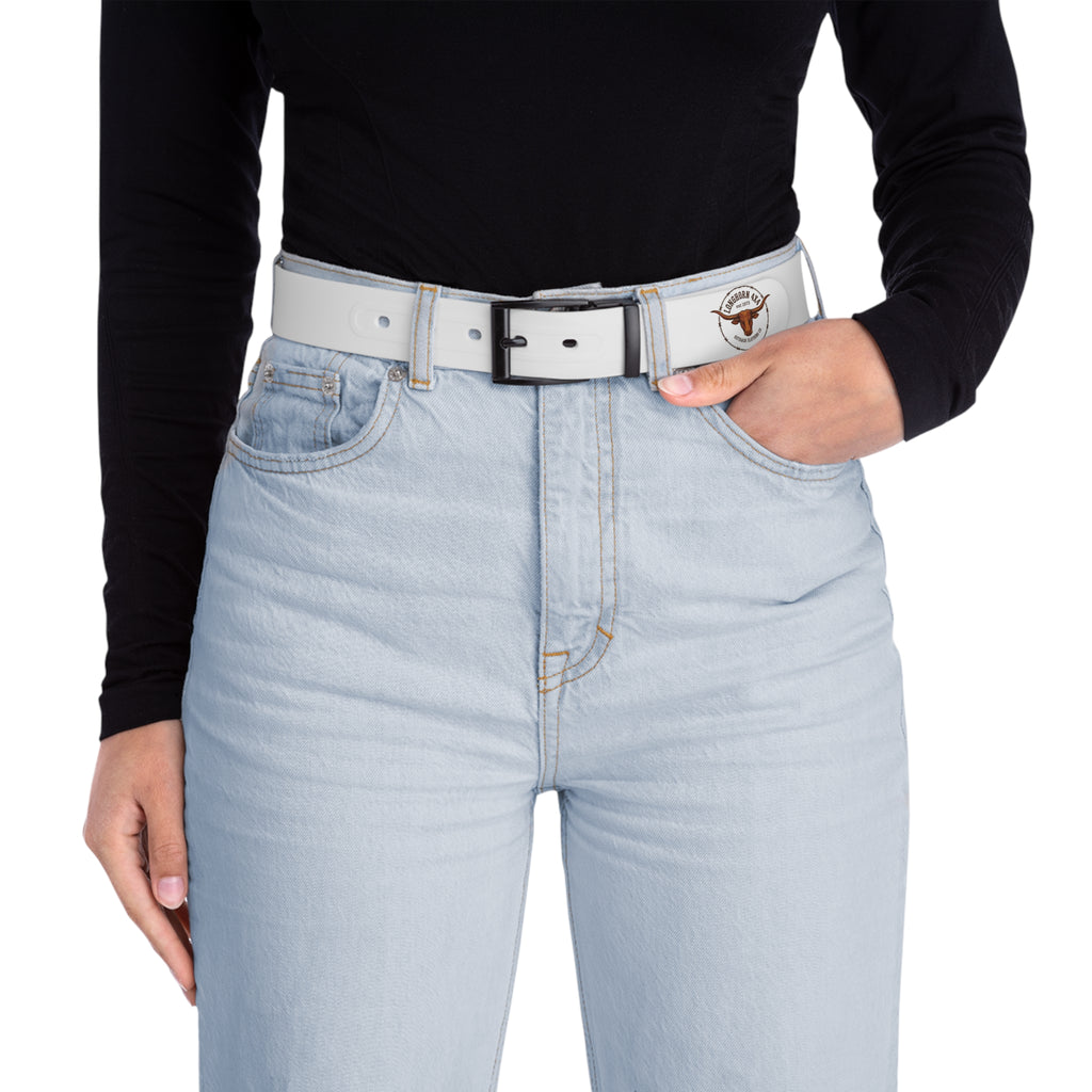 Person wearing light blue jeans with a belt on a white background